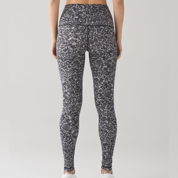 Lululemon Wunder Under Pant (Hi-Rise) - Picture 2 of 9